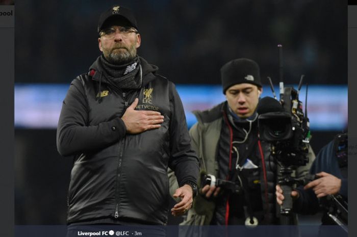 Ekspresi pelatih Liverpool FC, Juergen Klopp (kiri), seusai laga Liga Inggris melawan Manchester City di Stadion Etihad, Manchester pada 3 Januari 2018.