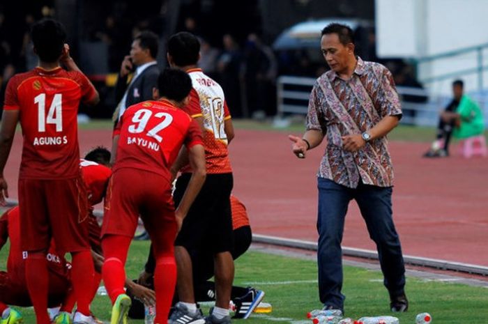 Pelatih Persis Solo, Widyantoro. 