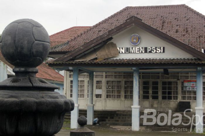 bangunan Monumen PSSI di Yogyakarta tampak depan pada akhir 2017.