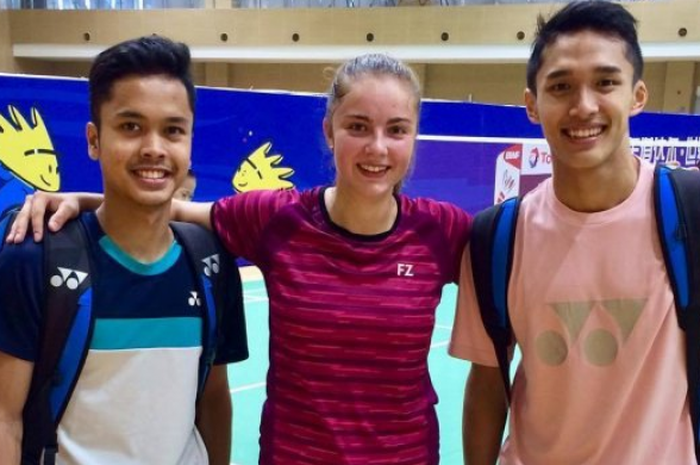 Jonatan Christie, Anthony Ginting dan Marina Ilyinskaya 