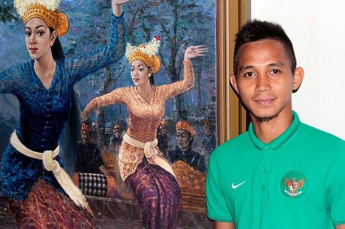 Bek tim nasional Indonesia dan Persiba Balikpapan, Abdul Rachman, di sela-sela persiapan menghadapi 