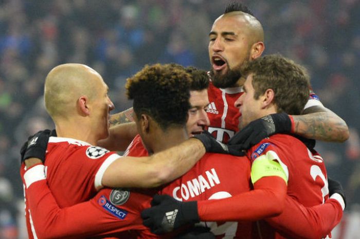 Selebrasi pemain FC Bayern Muenchen atas gol Kingsley Coman ke gawang Besiktas pada  laga leg pertama babak 16 Besar Liga Champions melawan FC Bayern Muenchen di Stadion Allianz Arena, Muenchen, Jerman, Selasa (20/2/2018).