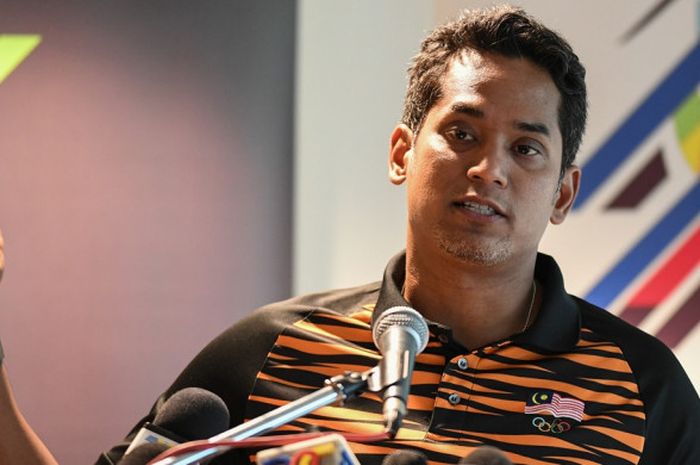 Menteri Pemuda dan Olahraga (Menpora) Malaysia, Khairy Jamaluddin, berbicara pada konferensi pers menjelang seremoni pembukaan SEA Games Kuala Lumpur 2017 di Bukit Jalil, Malaysia, Kamis (17/8/2017).