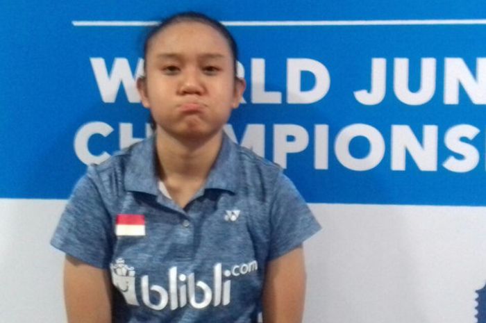 Ekspresi Aurum Oktavia Winata ketika kalah dalam perang saudara dengan Gregoria Mariska Tunjung di perempat final Kejuaraan Dunia Bulu Tangkis JUnior 2017 di Yogyakarta pada Jumat (20/10/2017).