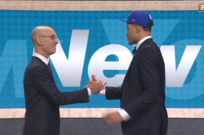 Kevin Knox terpilih jadi pemain New York Knicks pada NBA Draft 2018, Kamis (21/6/2018) waktu setempat.