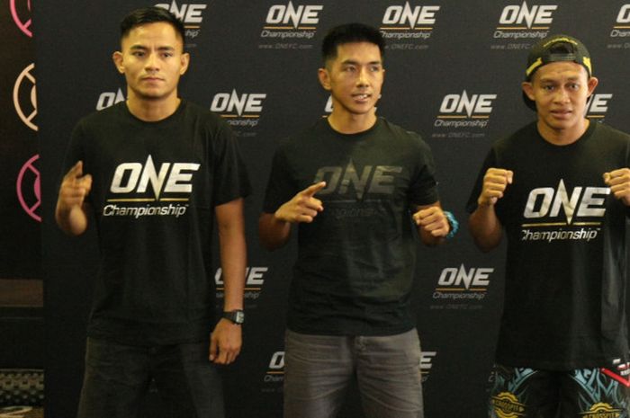 menyelenggarakan latihan terbuka untuk para petarung yang akan berlaga pada ONE: Total Victory di Celebrity Fitness FX Sudirman, Jakarta, Indonesia, Kamis (14/9/2017).