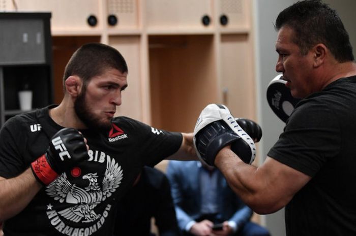 Khabib Nurmagomedov saat melakoni persiapan terakhir jelang UFC 229 yang berlangsung Sabtu (6/10/2018) malam waktu setempat.