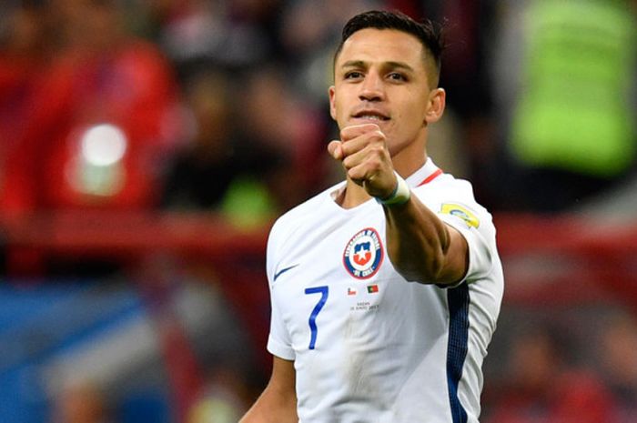 Selebrasi Bek Cili, Alexis Sanchez setelah mencetak gol ke gawang Portugal dalam laga semifinal Confederations Cup 2017 di Kazan Arena, 28 Juni 2017. 