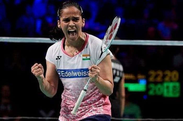 Eskpresi pebulu tangkis tunggal putri India, Saina Nehwal, setelah menyumbang poin pada final nomor beregu antara India melawan Malaysia di Commonwealth Games 2018. 