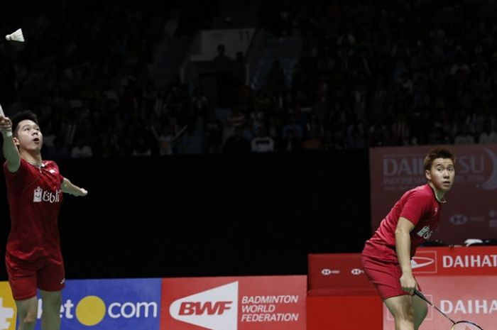 Pasangan ganda putra Indonesia, Marcus Fernaldi Gideon/Kevin Sanjaya Sukamuljo, tampil pada semifinal Indonesia Masters 2018 di Istora Senayan, Jakarta, Jumat (26/1/2018).