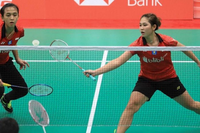 Pasangan ganda putri Indonesia, Ribka Sugiarto/Febriana Dwipuji Kusuma, tampil pada babak keempat Kejuaraan Dunia Junior 2018  di Markham Pan Am Center, Ontario, Kanada, Jumat (16/11/2018).