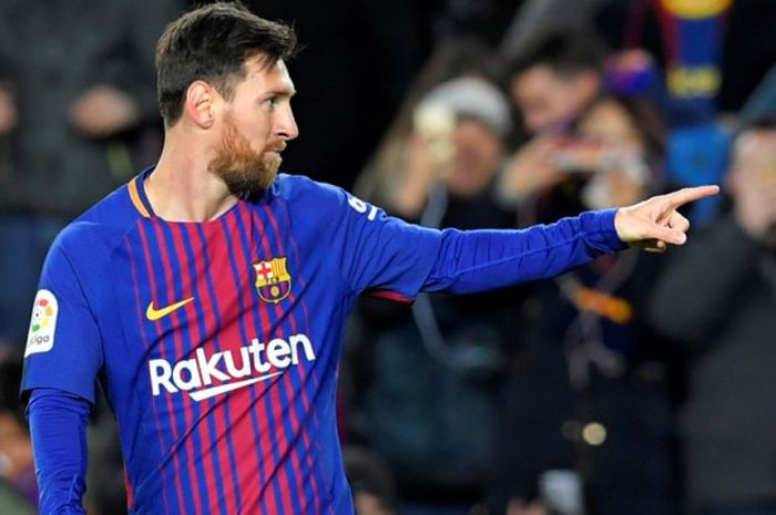 Reaksi bintang Barcelona Lionel Messi seusai cetak gol ke gawang Celta Vigo dalam partai Copa del Rey di Camp Nou, Barcelona, 11 Januari 2018.