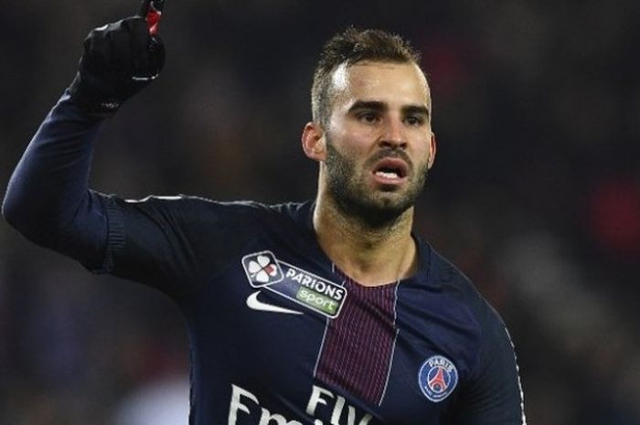 Penyerang Paris Saint-Germain, Jese Rodriguez, merayakan golnya dalam laga Coupe de la Ligue melawan Lille di Parc des Princes pada 14 Desember 2016.