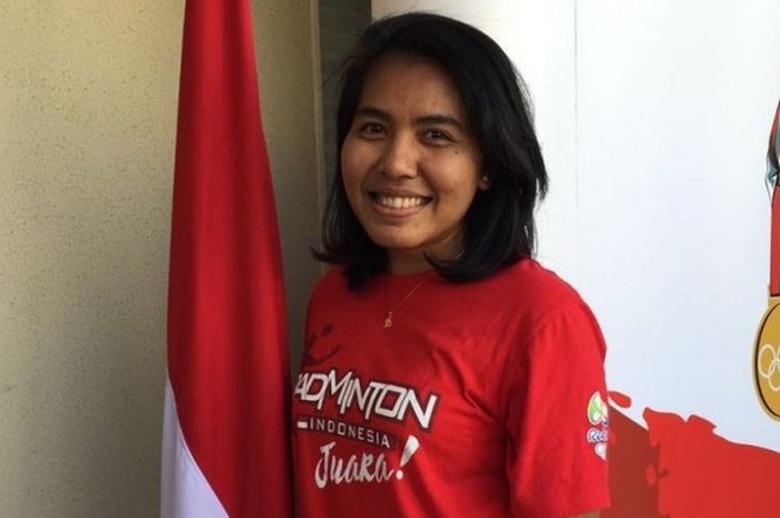    Pebulu tangkis ganda putri nasional, Nitya Krishinda Maheswari, berpose setelah mengikuti upacara untuk merayakan ulang tahun kemerdekaan Republik Indonesia di Rio de Janeiro, Brasil, Rabu (17/8/2016).   