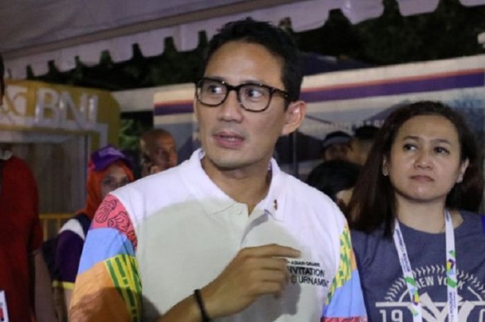  Wakil Gubernur DKI Jakarta sandiaga Uno saat mengunjungi kawasan Gelora Bung Karno (BK), Senayan, Senin (12/2/208) 