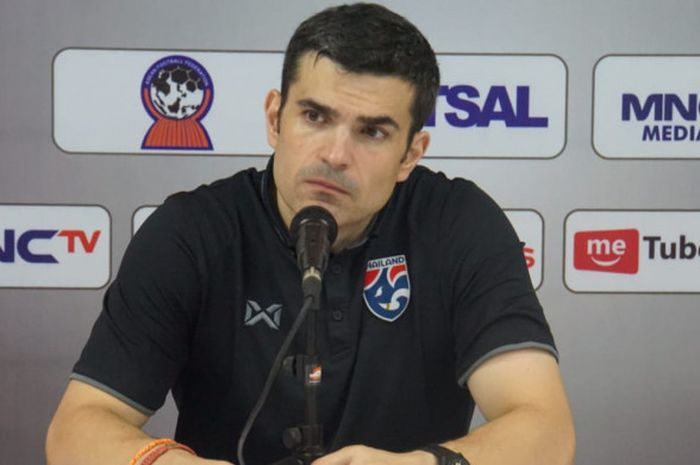 Pelatih timnas futsal Thailand, Jose Maria Pazs Mendes.