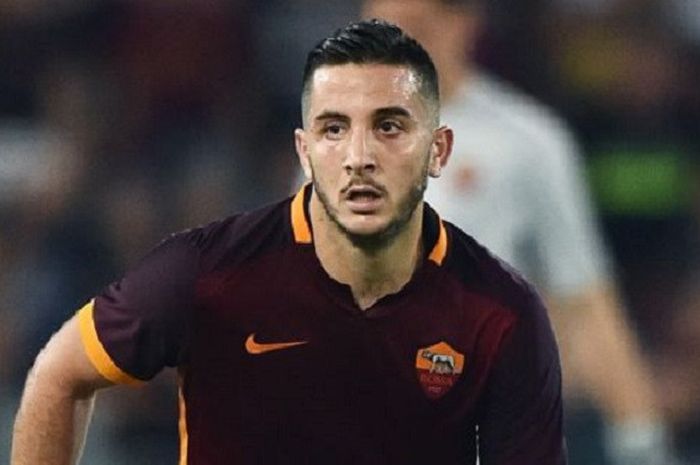 Bek timnas Yunani yang membela AS Roma, Kostas Manolas.