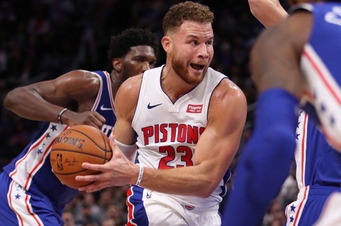 Pebasket bintang Detroit Pistons, Blake Griffin, bakal kembali absen membela timnya pada Playoff NBA 2018-2019 akibat cedera yang belum cukup pulih.