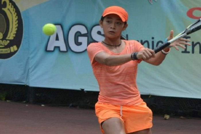 Petenis putri belia Indonesia, Priska Madelyn Nugroho, akan mewakili Indonesia bertanding di partai final WTA Future Star U14 yang digelar Minggu (22/10/2017).