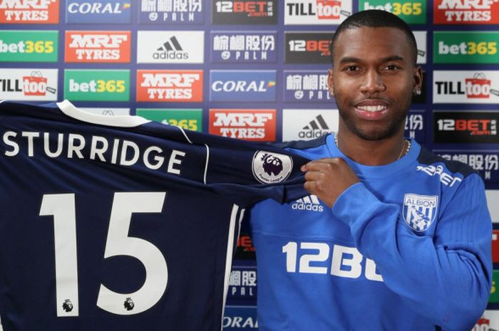 Daniel Sturridge resmi berseragam West Bormwich Albion hingg akhir musim 2017-2018