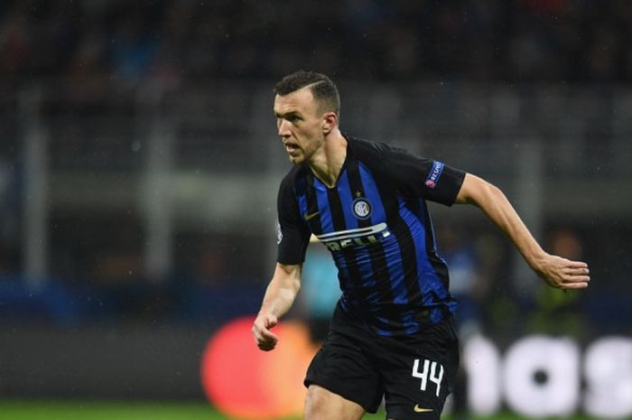 Winger Inter Milan, Ivan Perisic, akui tergiur pindah ke Manchester United pada medio 2017.