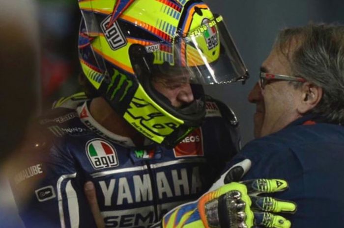 Valentino Rossi dan mantan manajer timnya, Carlo Pernat.