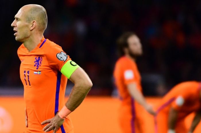 Reaksi kapten Belanda, Arjen Robben, seusai laga Kualifikasi Piala Dunia 2018 zona Eropa kontra Swedia di Stadion Amsterdam ArenA, Amsterdam, pada 10 Oktober 2017.