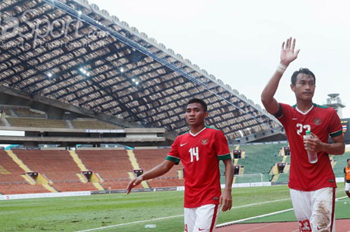 Timnas U-22 melawan Timnas Thailand U-22 dalam penyisihan grup B SEA Games XXIX Kuala Lumpur 2017 di Stadion Shah Alam, Selangor, Malaysia, Selasa (15/8). Pertandingan tersebut berakhir imbang 1-1.