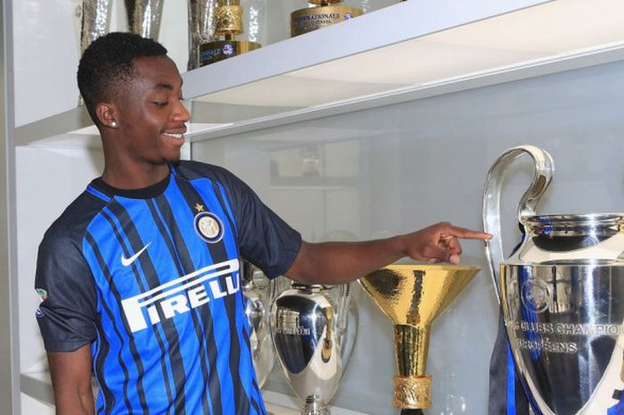 Yann Karamoh resmi bergabung dengan Inter Milan, Kamis (31/8/2017).