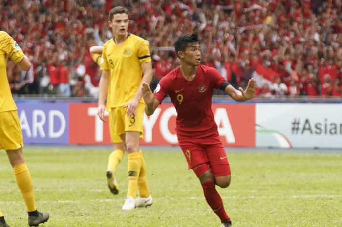 Aksi Sutan Zico dalam laga Timnas U-16 Indonesia vs Australia pada perempat final Piala Asia U-16 2018 di Stadion Bukit Jalil, 1 Oktober 2018. 