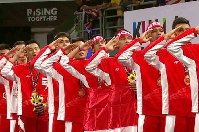 Suasana podium kemenangan Indonesia di nomor beregu putra Indonesia dalam laga final melawan Malaysia di SEA Games 2017 pada Kamis (24/8/2017)