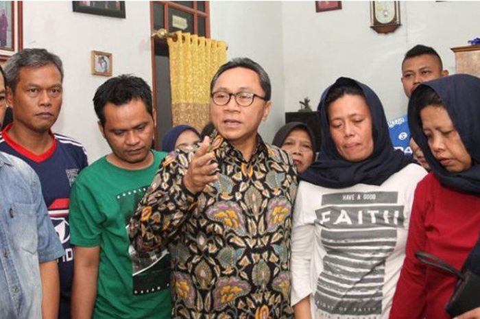 Zulkifli Hasan melayat di rumah Ricko Andrean 