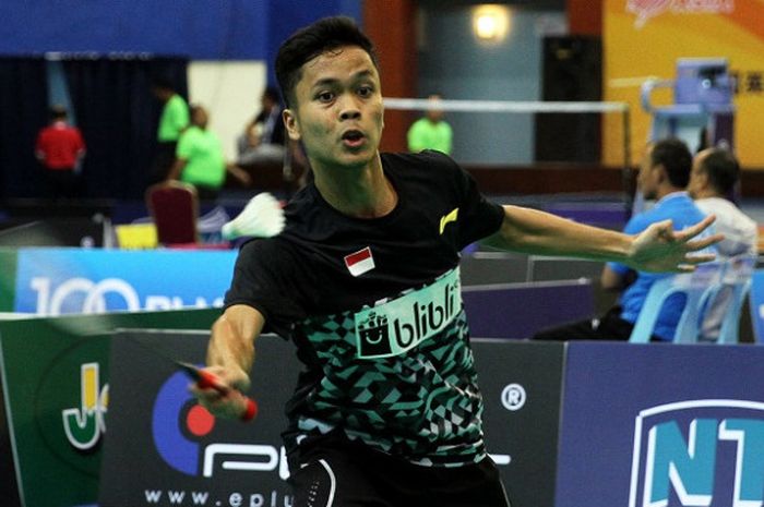 Pebulu tangkis tunggal putra Indonesia, Anthony Sinisuka Ginting, tampil pada partai kedua melawan Filipina pada laga penyisihan Grup D pada Kejuaraan Beregu Asia yang berlangsung di Stadium Sultan Abdul Halim, Rabu (7/2/2018).