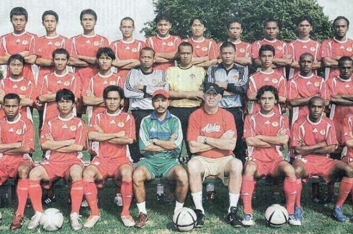 Skuat timnas 2004