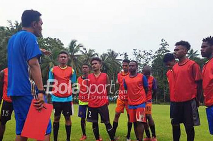 Seleksi pemain Yahukimo FC untuk kompetisi Liga 3 diikuti 70 pemain asal Sentani dan Papua lain.