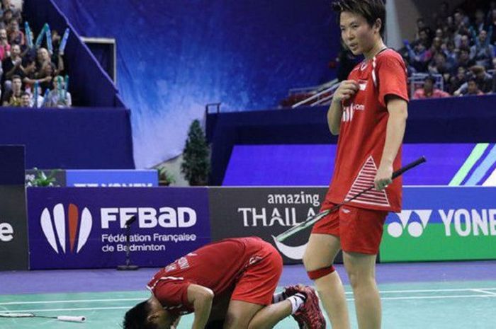 Tontowi Ahmad dan Liliyana Natsir bersykur atas keberhasilan menjuarai French Open Super Series 2017, Minggu (29/10/2017).