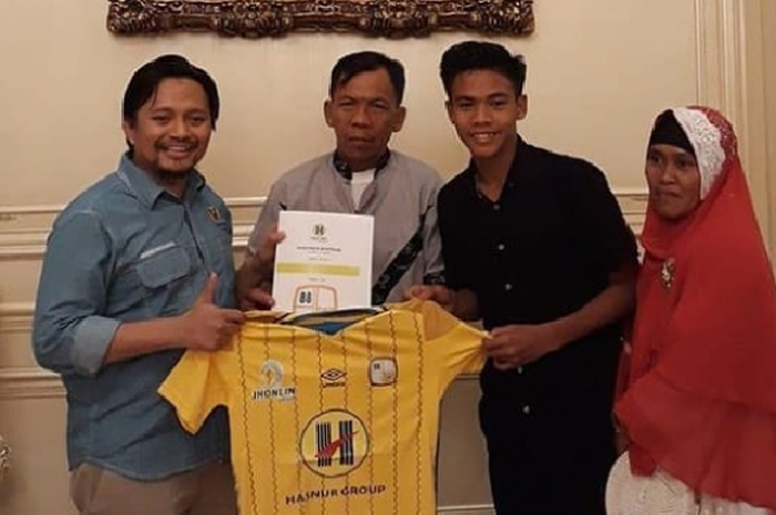 Kapten timnas U-16 Indonesia, David Maulana, telah resmi bergabung dengan Barito Putera pada Jumat (28/12/2018).