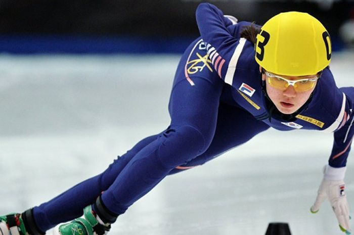 Atlet skater putri Korea Selatan, Shim Suk-hee, membeberkan kekerasan yang dilakukan pelatihnya di pengadilan.