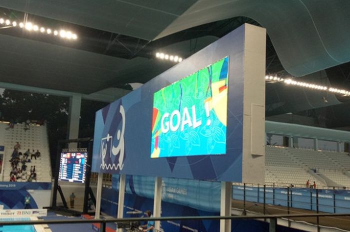 Papan skor di Stadion Akuatik, venue polo air untuk Asian Games 2018