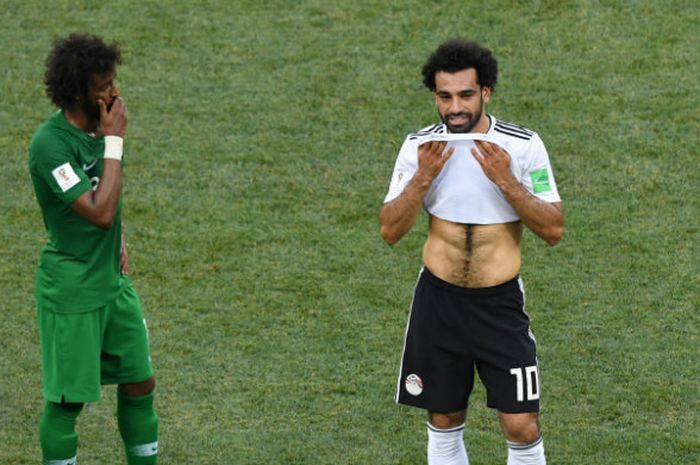 Peneyrang Mesir, Mohamed Salah, dalam laga penyisihan grup Piala Dunia 2018 kontra Arab Saudi di Volgograd Arena, Senin (25/6/2018)