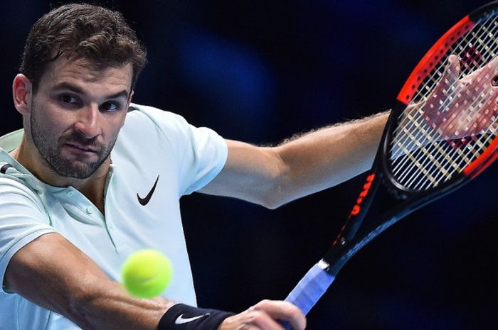 Petenis tunggal putri Bulgaria, Grigor Dimitrov, ssat menjalani laga melawan David Goffin (Belgia) pada babak final ATP Finals 2017, di O2 Arena, London, Minggu (19/11/2017).