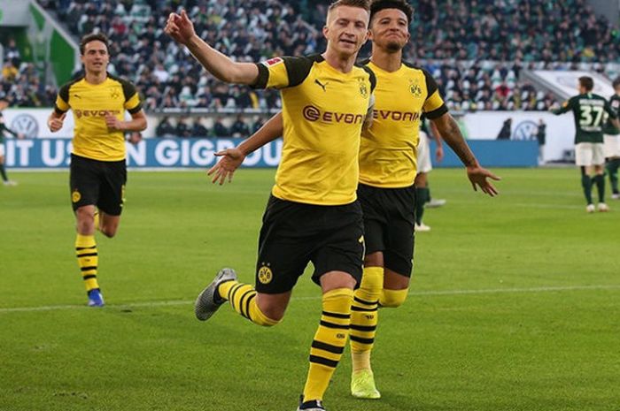 Penyerang Borussia Dortmund, Marco Reus dikenal memiliki kemampuan yang mumpuni dalam mengeksekusi tendangan bebas di Bundesliga.