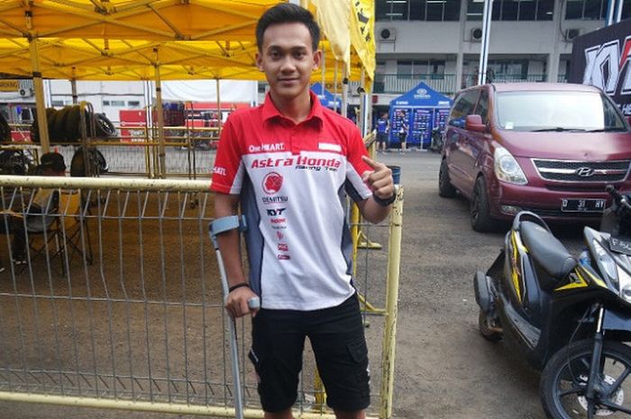 Pebalap Astra Honda Racing Team, Awhin Sanjaya.