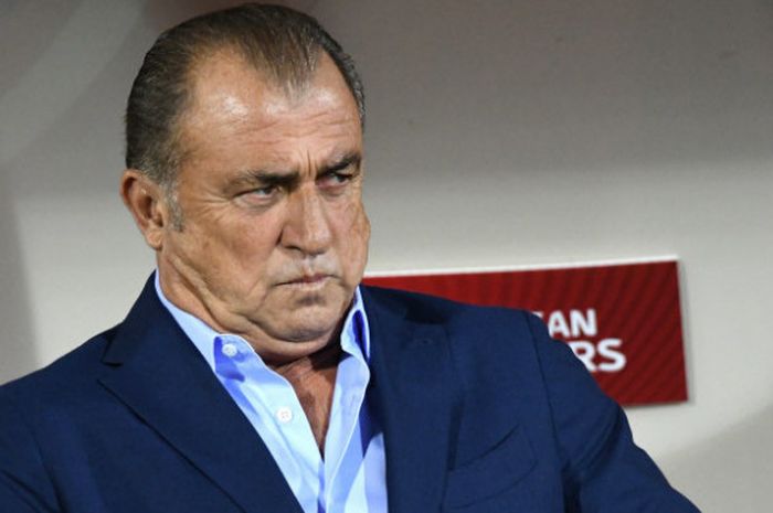 Fatih Terim saat mendampingi timnas Turki dalam laga kontra Kosovo pada 11 Juni 2017