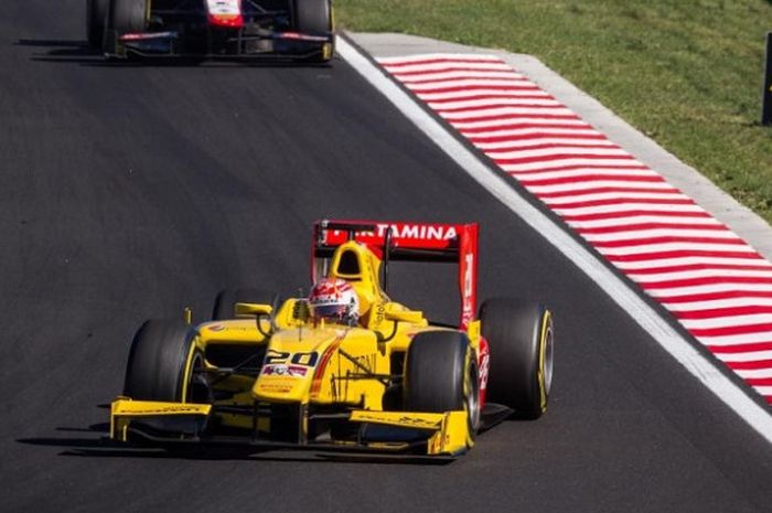 Pebalap Pertamina Arden, Norman Nato (Prancis) memacu mobil pada balapan kedua (sprint race) Formula 2 Hungaria di Hungaroring, Budapest, Minggu (30/7/2017).