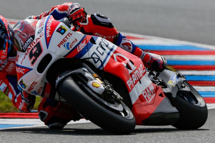 Danilo Petrucci sebelum memakai fairing di motor Ducatinya.