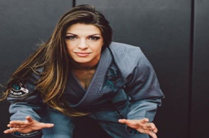 Mackenzie Dern, atlet Jiu Jitsu yang baru saja direkrut oleh UFC.