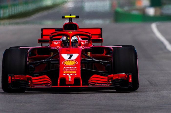 Pebalap Ferrari, Kimi Raikkonen (#7) saat menjalani sesi kualifikasi GP Canada pada Sabtu (9/6/2018).