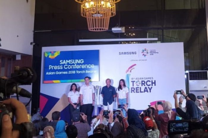 Panitia Pelaksana Asian Games 2018 (Inasgoc) dan Samsung Electronics Indonesia (SEIN) mengumumkan duta Samsung yang bakal ikut membawa obor Asian Games 2018.