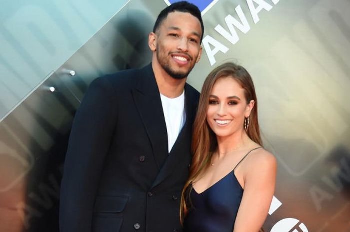 Andre Roberson (kiri) bernama Rachel Annamarie DeMita.